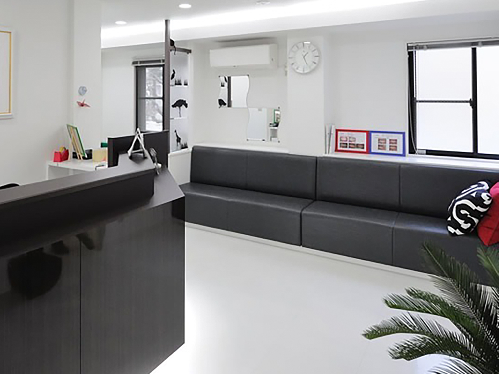 名古屋高田兄弟歯科 様